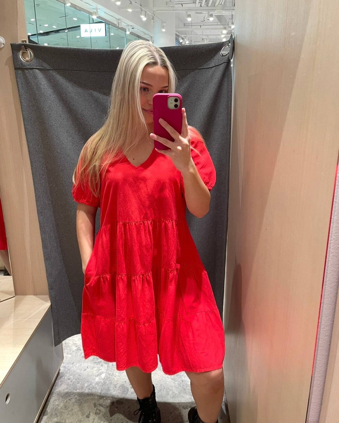 VIPRISILLA Short Dress - Hibiscus