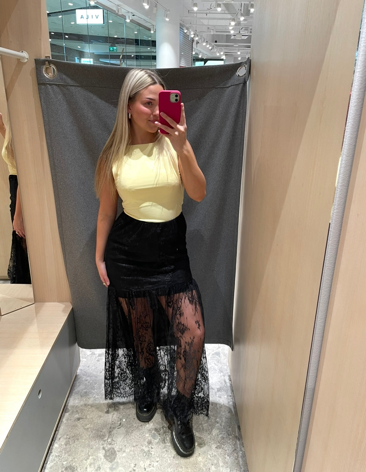 VILUCSI Midi Skirt - Black