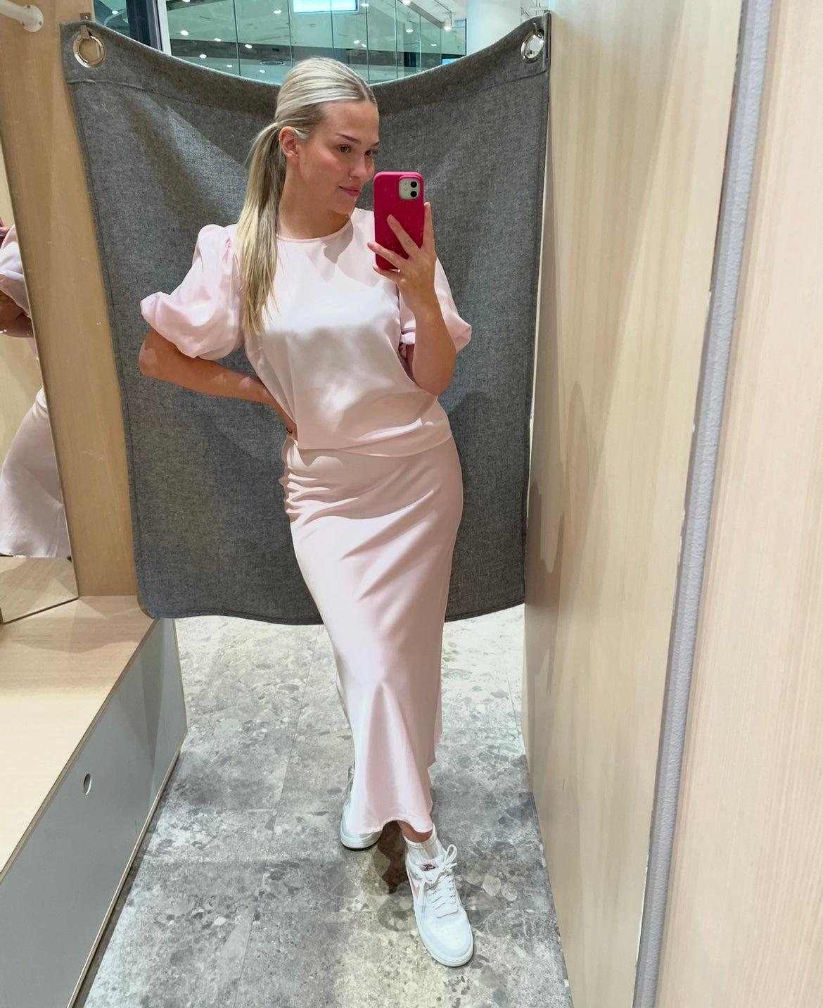 VIELLETTE Midi Skirt - Cherry Blossom