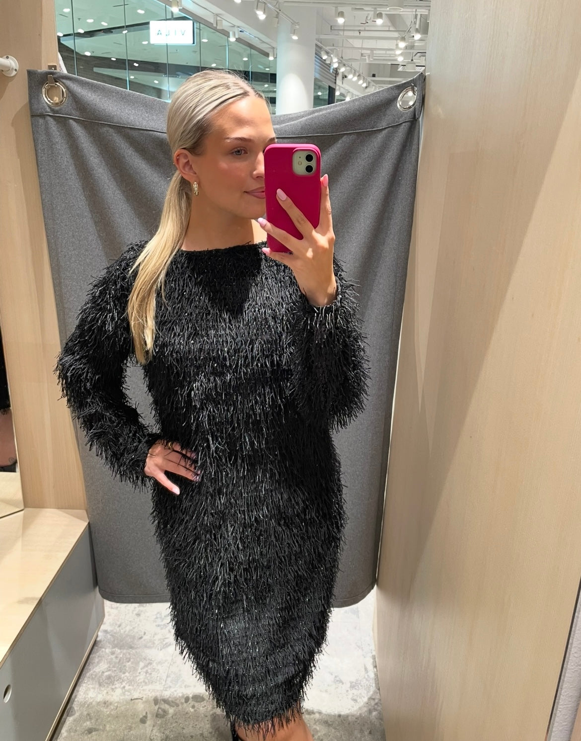 VITOI Short Dress - Black Beauty
