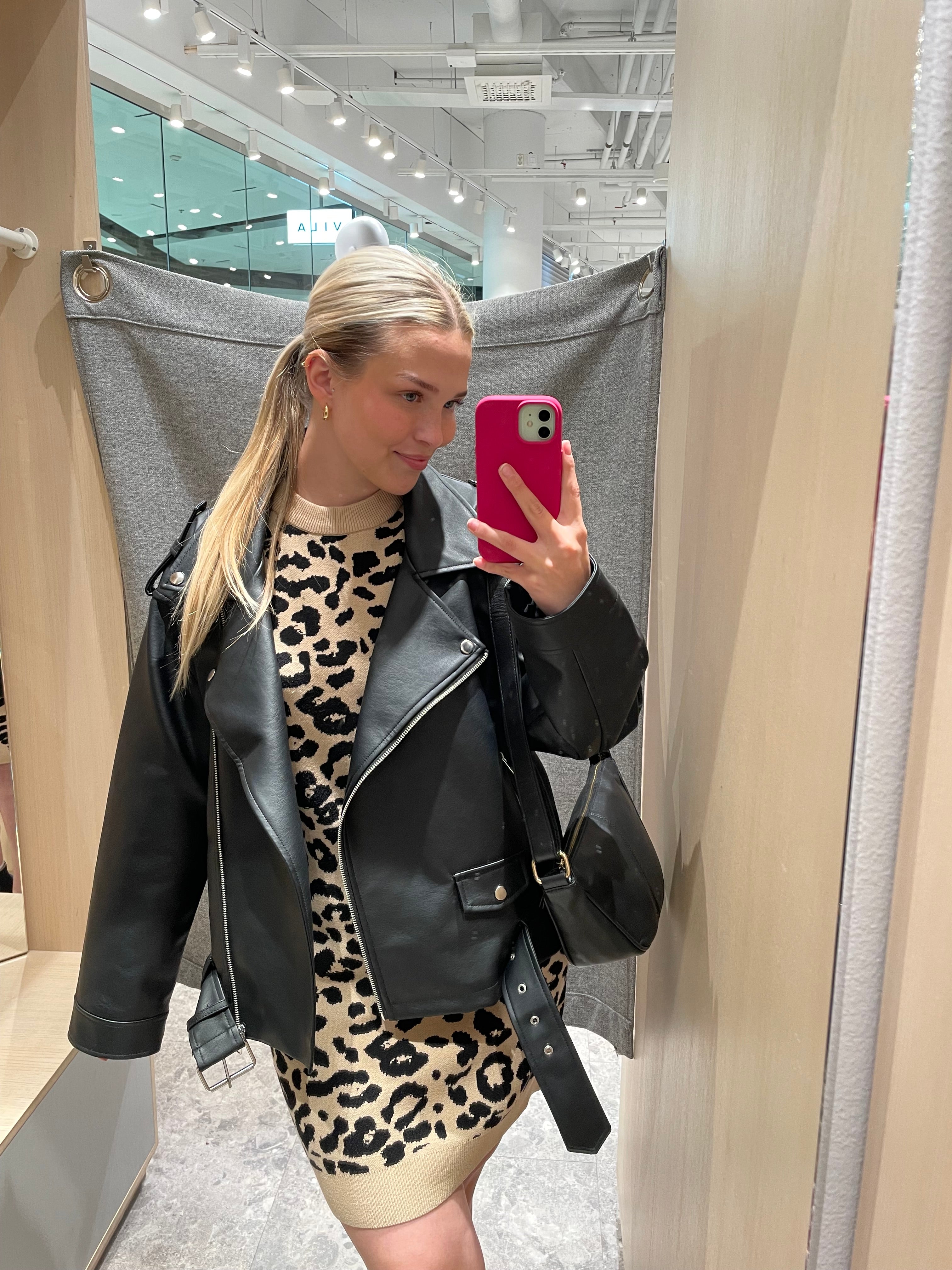 NMPAULINA Biker - Black