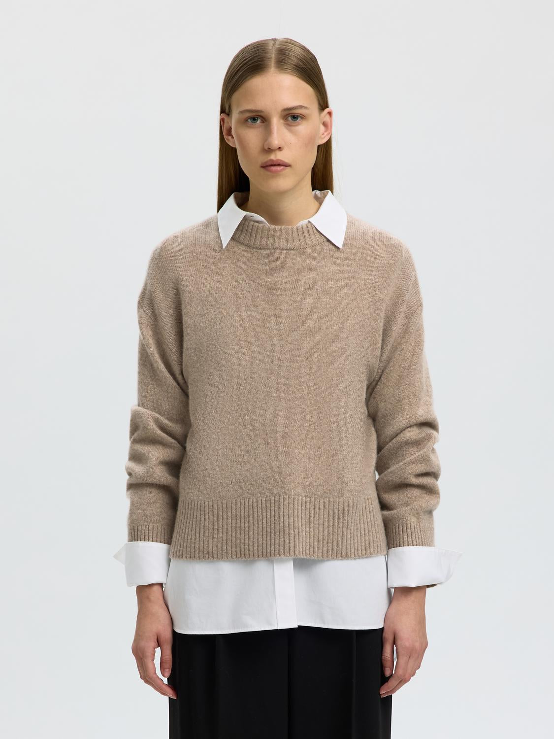 model_shot-front